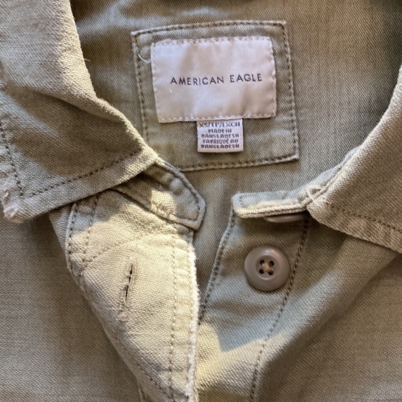 American Eagle Cropped Military Shacket XS - Picture 11 of 11